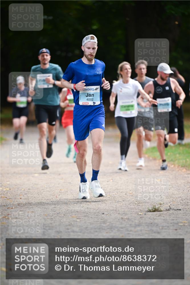 31.08.2025 - 21. Blankeneser Heldenlauf Dr. Thomas Lammeyer http://msf.ph/oto/8638372 31.08.2025 10:52:23 Laufen 4002 meine-sportfotos.de