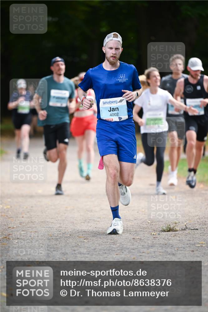31.08.2025 - 21. Blankeneser Heldenlauf Dr. Thomas Lammeyer http://msf.ph/oto/8638376 31.08.2025 10:52:24 Laufen 4002 meine-sportfotos.de