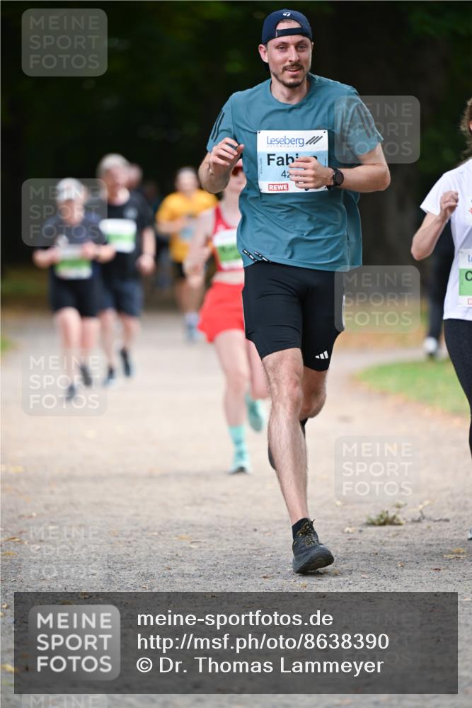 31.08.2025 - 21. Blankeneser Heldenlauf Dr. Thomas Lammeyer http://msf.ph/oto/8638390 31.08.2025 10:52:27 Laufen  meine-sportfotos.de