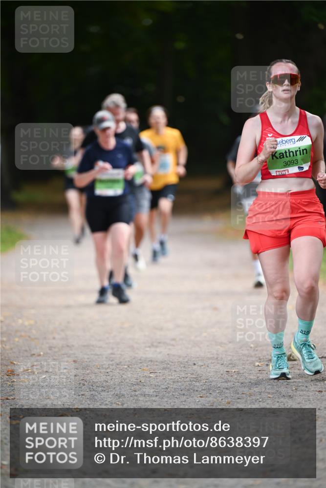 31.08.2025 - 21. Blankeneser Heldenlauf Dr. Thomas Lammeyer http://msf.ph/oto/8638397 31.08.2025 10:52:29 Laufen 3093 meine-sportfotos.de