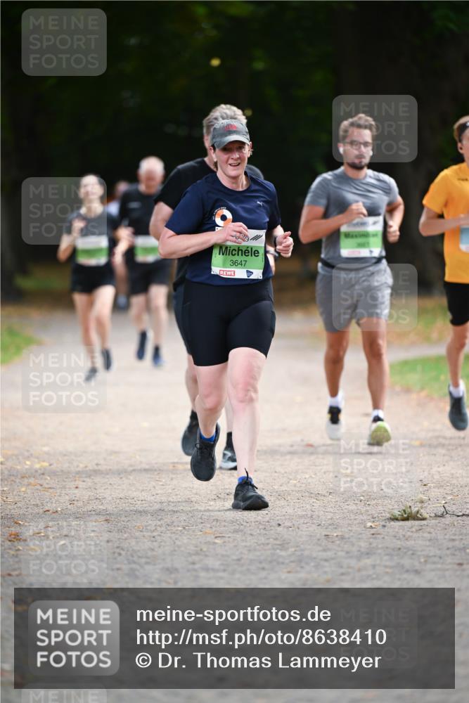 31.08.2025 - 21. Blankeneser Heldenlauf Dr. Thomas Lammeyer http://msf.ph/oto/8638410 31.08.2025 10:52:31 Laufen 41, 3647 meine-sportfotos.de
