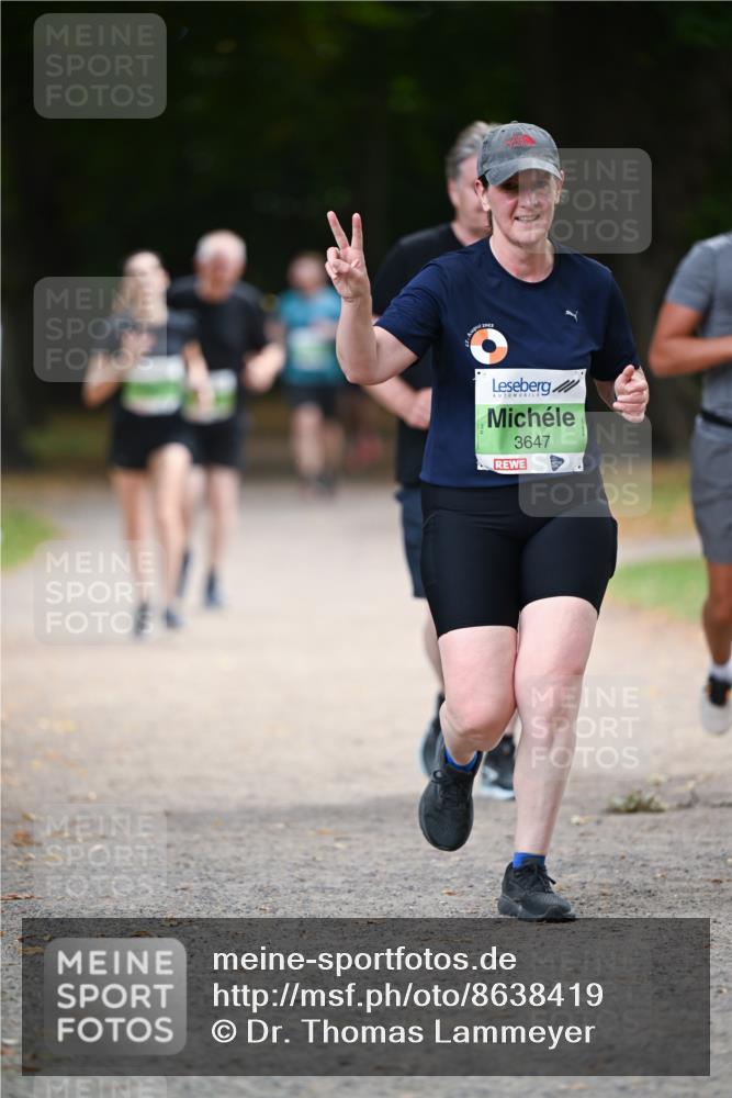 31.08.2025 - 21. Blankeneser Heldenlauf Dr. Thomas Lammeyer http://msf.ph/oto/8638419 31.08.2025 10:52:33 Laufen 3647 meine-sportfotos.de