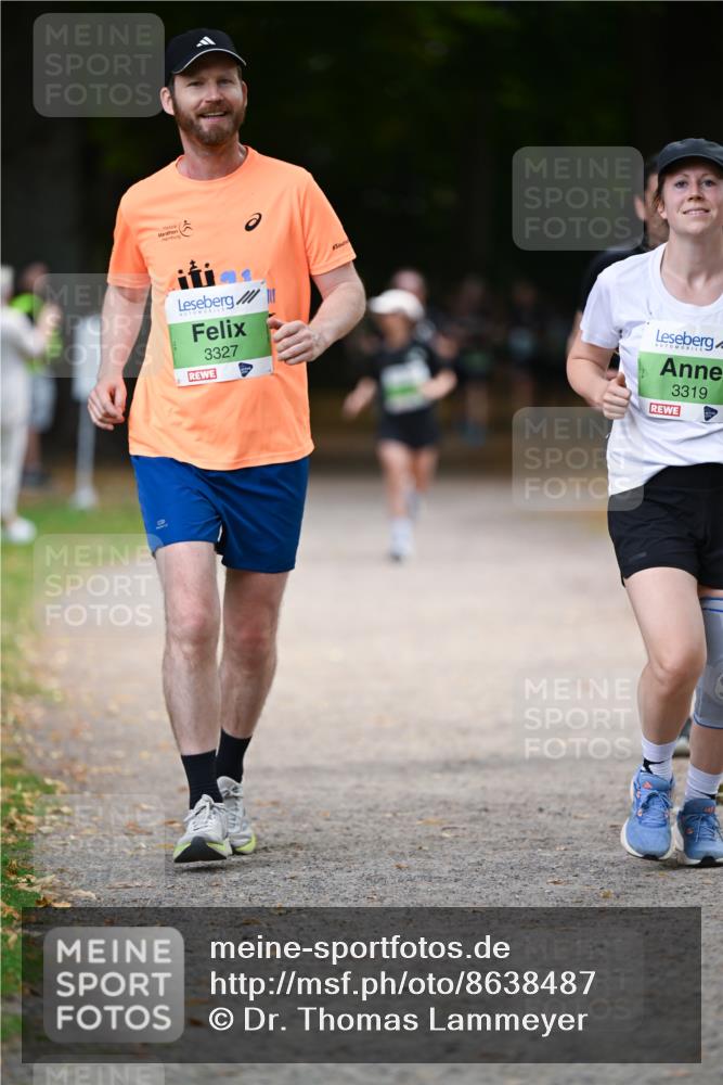 31.08.2025 - 21. Blankeneser Heldenlauf Dr. Thomas Lammeyer http://msf.ph/oto/8638487 31.08.2025 10:52:47 Laufen 3327, 3319 meine-sportfotos.de