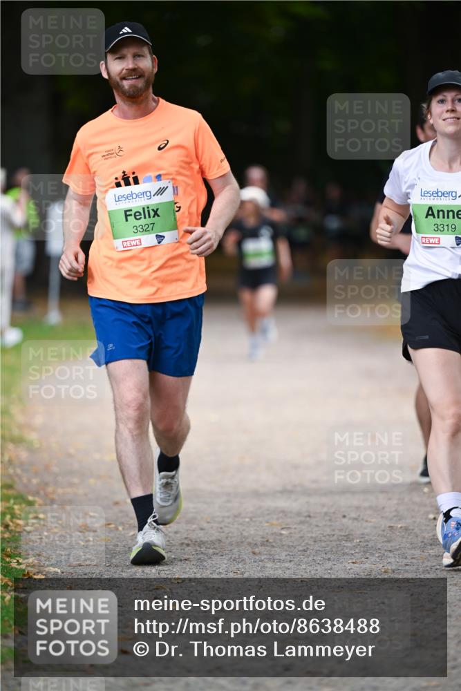 31.08.2025 - 21. Blankeneser Heldenlauf Dr. Thomas Lammeyer http://msf.ph/oto/8638488 31.08.2025 10:52:47 Laufen 3327, 3319 meine-sportfotos.de