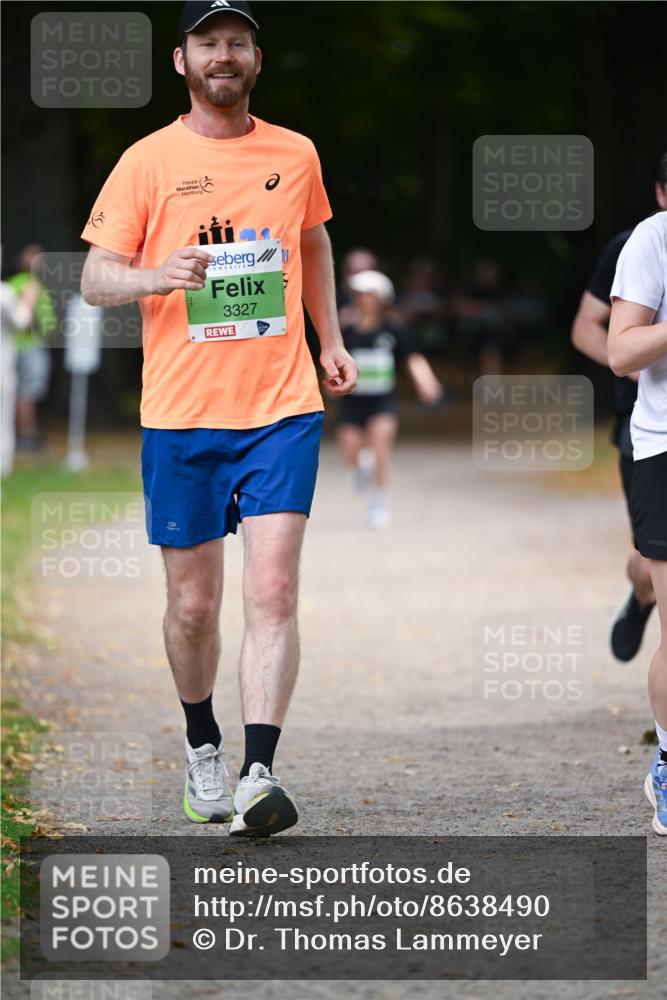 31.08.2025 - 21. Blankeneser Heldenlauf Dr. Thomas Lammeyer http://msf.ph/oto/8638490 31.08.2025 10:52:48 Laufen 10, 3327 meine-sportfotos.de