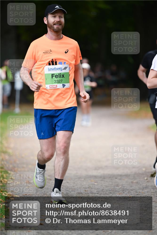31.08.2025 - 21. Blankeneser Heldenlauf Dr. Thomas Lammeyer http://msf.ph/oto/8638491 31.08.2025 10:52:48 Laufen 3327 meine-sportfotos.de