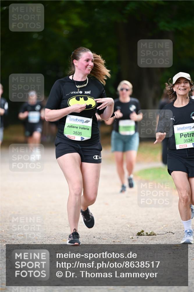 31.08.2025 - 21. Blankeneser Heldenlauf Dr. Thomas Lammeyer http://msf.ph/oto/8638517 31.08.2025 10:52:55 Laufen 3535, 3534 meine-sportfotos.de