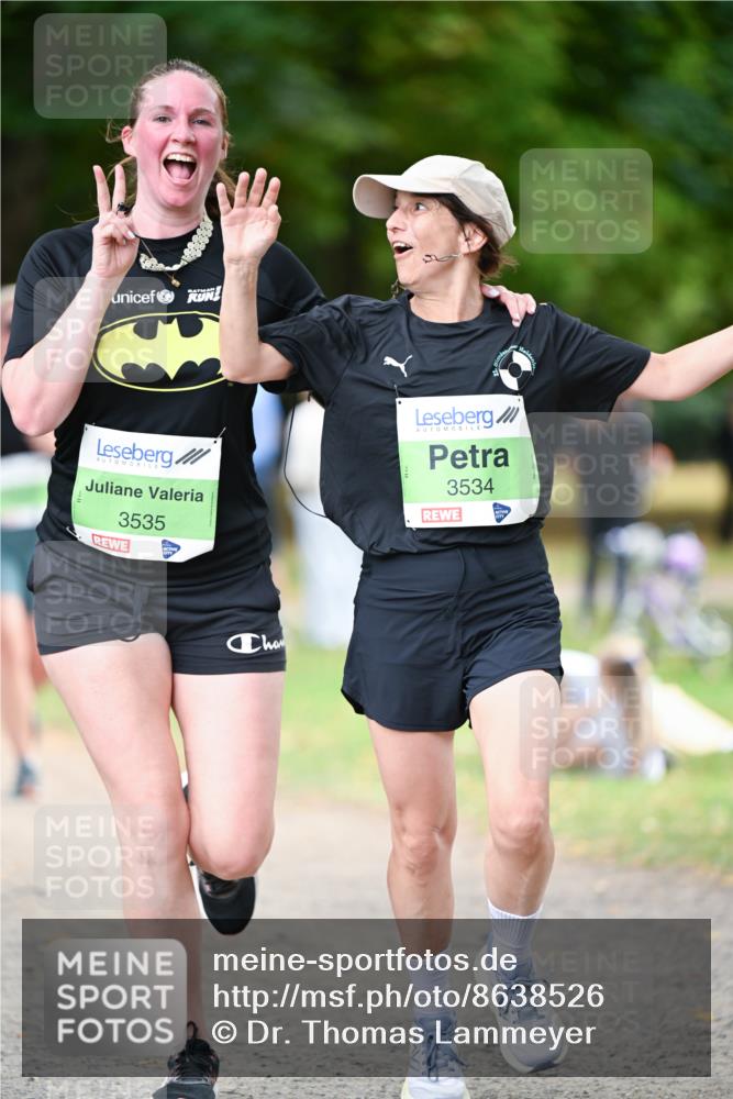 31.08.2025 - 21. Blankeneser Heldenlauf Dr. Thomas Lammeyer http://msf.ph/oto/8638526 31.08.2025 10:52:56 Laufen 3535, 3534 meine-sportfotos.de