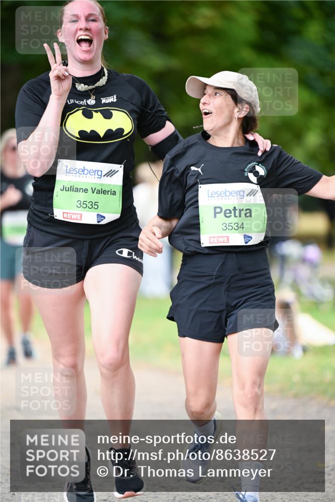 31.08.2025 - 21. Blankeneser Heldenlauf Dr. Thomas Lammeyer http://msf.ph/oto/8638527 31.08.2025 10:52:56 Laufen 3535, 3534 meine-sportfotos.de