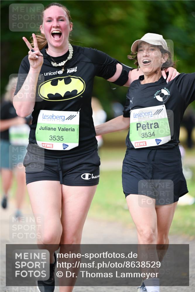 31.08.2025 - 21. Blankeneser Heldenlauf Dr. Thomas Lammeyer http://msf.ph/oto/8638529 31.08.2025 10:52:56 Laufen 3535, 3534 meine-sportfotos.de