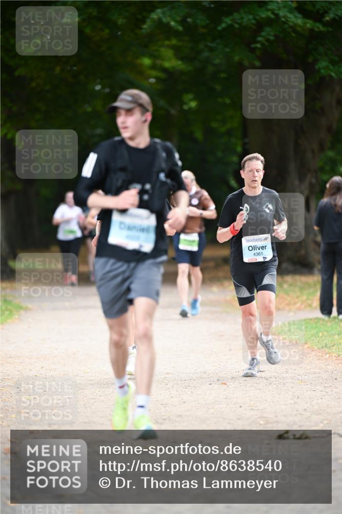 31.08.2025 - 21. Blankeneser Heldenlauf Dr. Thomas Lammeyer http://msf.ph/oto/8638540 31.08.2025 10:52:59 Laufen 4361 meine-sportfotos.de