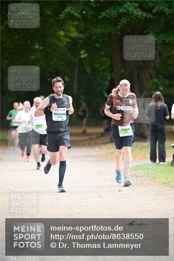 31.08.2025 - 21. Blankeneser Heldenlauf Dr. Thomas Lammeyer http://msf.ph/oto/8638550 31.08.2025 10:53:03 Laufen 4349, 3279 meine-sportfotos.de