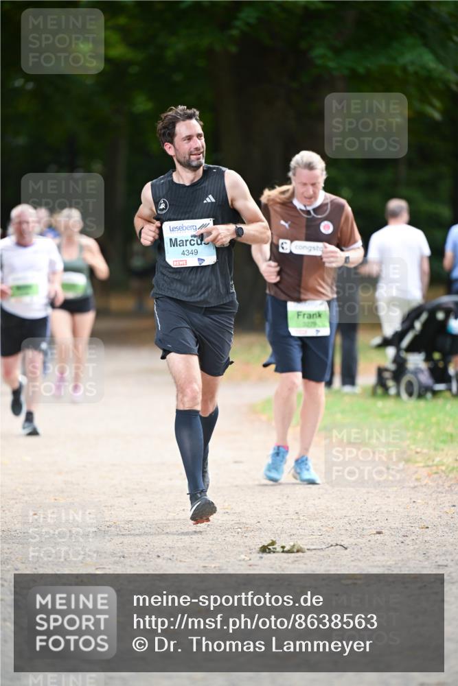 31.08.2025 - 21. Blankeneser Heldenlauf Dr. Thomas Lammeyer http://msf.ph/oto/8638563 31.08.2025 10:53:05 Laufen 4349 meine-sportfotos.de
