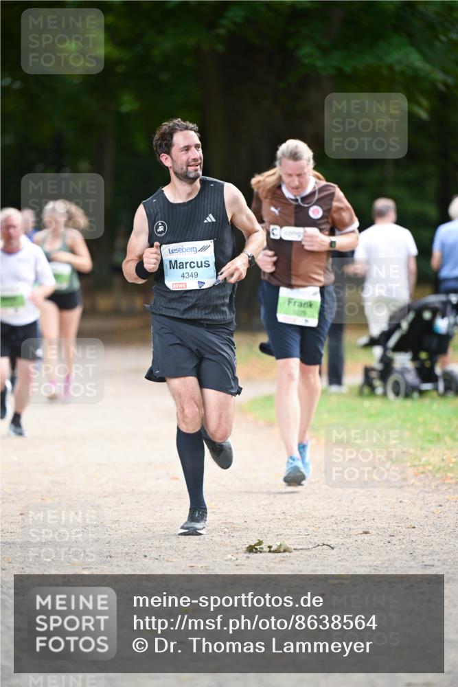 31.08.2025 - 21. Blankeneser Heldenlauf Dr. Thomas Lammeyer http://msf.ph/oto/8638564 31.08.2025 10:53:05 Laufen 4349 meine-sportfotos.de