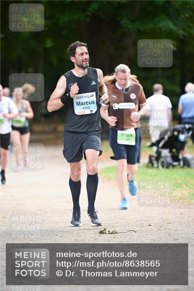 31.08.2025 - 21. Blankeneser Heldenlauf Dr. Thomas Lammeyer http://msf.ph/oto/8638565 31.08.2025 10:53:05 Laufen 4349 meine-sportfotos.de