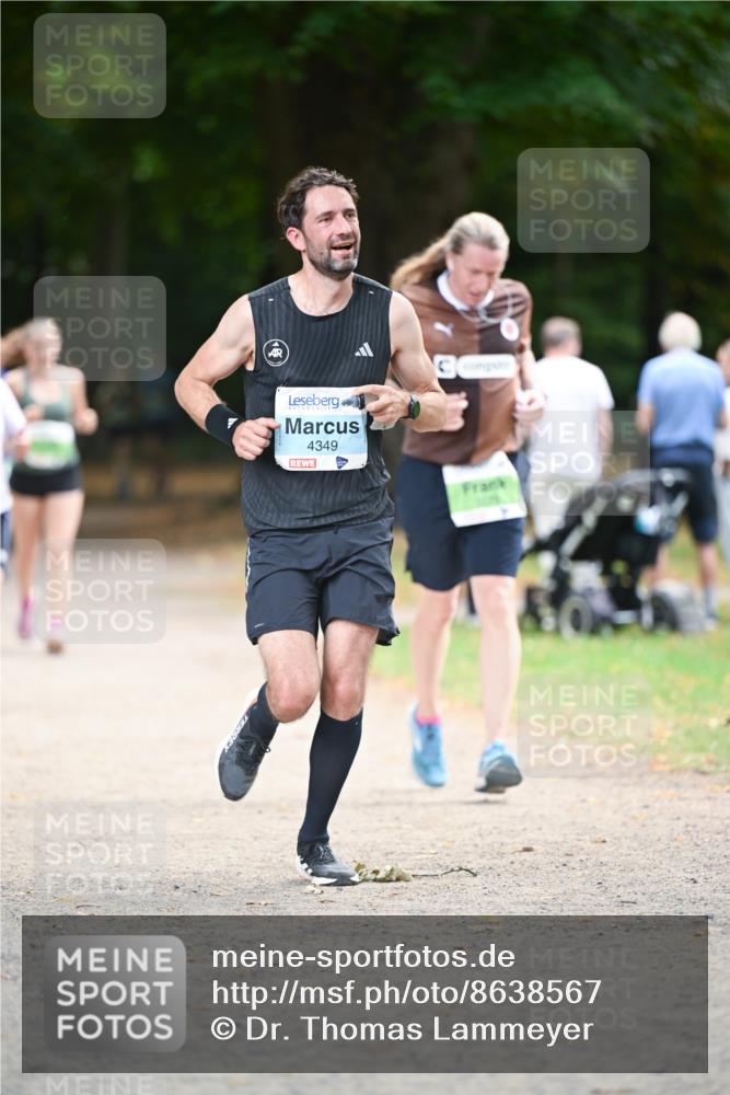 31.08.2025 - 21. Blankeneser Heldenlauf Dr. Thomas Lammeyer http://msf.ph/oto/8638567 31.08.2025 10:53:06 Laufen 4349 meine-sportfotos.de