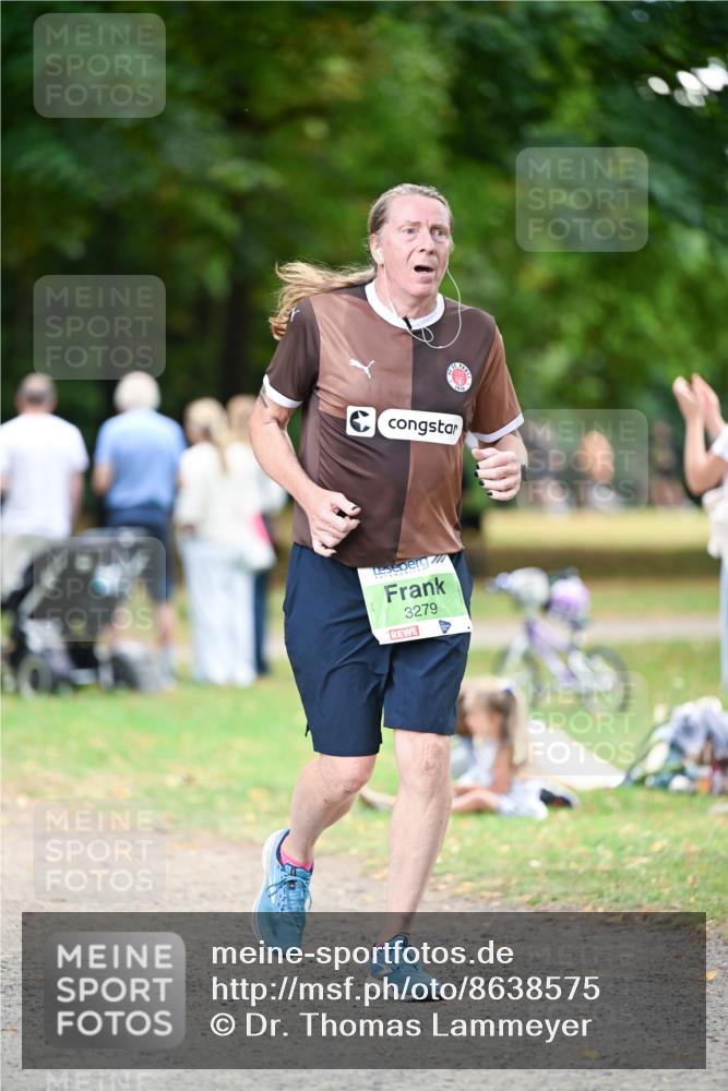 31.08.2025 - 21. Blankeneser Heldenlauf Dr. Thomas Lammeyer http://msf.ph/oto/8638575 31.08.2025 10:53:08 Laufen 3279 meine-sportfotos.de