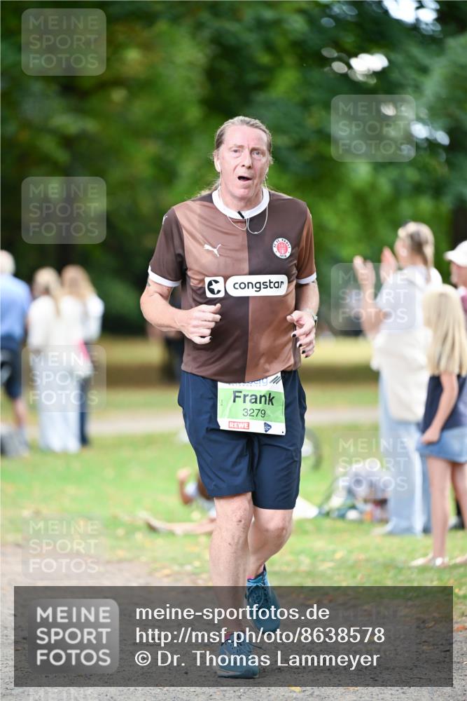 31.08.2025 - 21. Blankeneser Heldenlauf Dr. Thomas Lammeyer http://msf.ph/oto/8638578 31.08.2025 10:53:09 Laufen 3279 meine-sportfotos.de