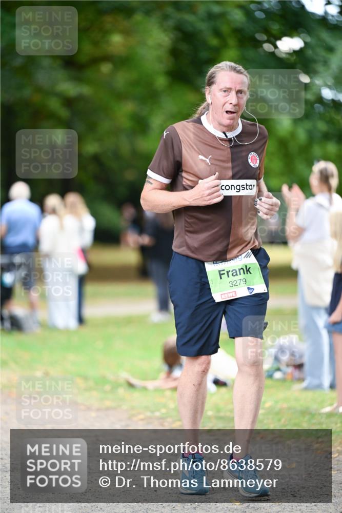 31.08.2025 - 21. Blankeneser Heldenlauf Dr. Thomas Lammeyer http://msf.ph/oto/8638579 31.08.2025 10:53:09 Laufen 3279 meine-sportfotos.de