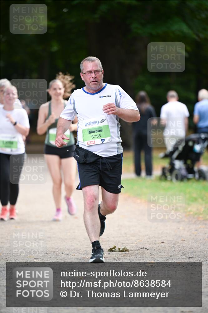 31.08.2025 - 21. Blankeneser Heldenlauf Dr. Thomas Lammeyer http://msf.ph/oto/8638584 31.08.2025 10:53:10 Laufen 3738 meine-sportfotos.de