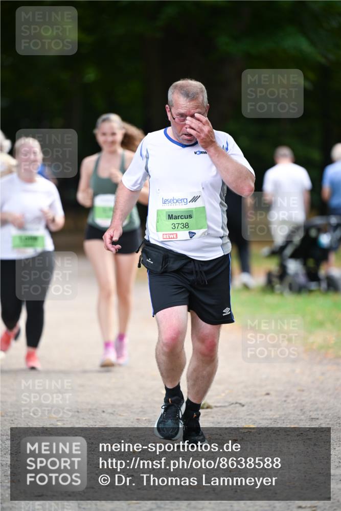31.08.2025 - 21. Blankeneser Heldenlauf Dr. Thomas Lammeyer http://msf.ph/oto/8638588 31.08.2025 10:53:11 Laufen 3738 meine-sportfotos.de
