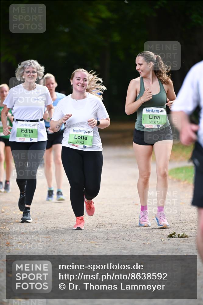 31.08.2025 - 21. Blankeneser Heldenlauf Dr. Thomas Lammeyer http://msf.ph/oto/8638592 31.08.2025 10:53:12 Laufen 3641, 3582, 3581 meine-sportfotos.de