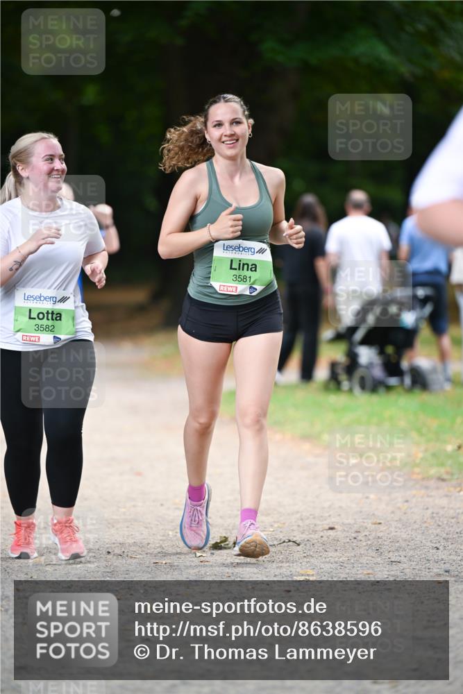 31.08.2025 - 21. Blankeneser Heldenlauf Dr. Thomas Lammeyer http://msf.ph/oto/8638596 31.08.2025 10:53:12 Laufen 3582, 3581 meine-sportfotos.de
