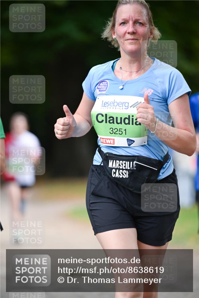 31.08.2025 - 21. Blankeneser Heldenlauf Dr. Thomas Lammeyer http://msf.ph/oto/8638619 31.08.2025 10:53:18 Laufen 2, 3251 meine-sportfotos.de