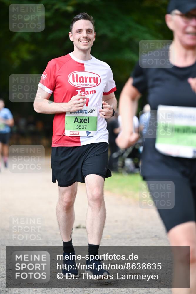 31.08.2025 - 21. Blankeneser Heldenlauf Dr. Thomas Lammeyer http://msf.ph/oto/8638635 31.08.2025 10:53:23 Laufen 1688, 3507 meine-sportfotos.de