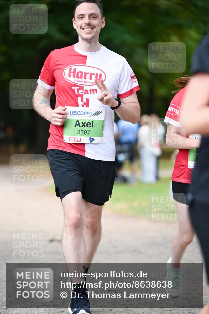 31.08.2025 - 21. Blankeneser Heldenlauf Dr. Thomas Lammeyer http://msf.ph/oto/8638638 31.08.2025 10:53:23 Laufen 1688, 3507 meine-sportfotos.de