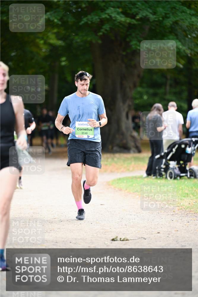 31.08.2025 - 21. Blankeneser Heldenlauf Dr. Thomas Lammeyer http://msf.ph/oto/8638643 31.08.2025 10:53:29 Laufen 3146 meine-sportfotos.de