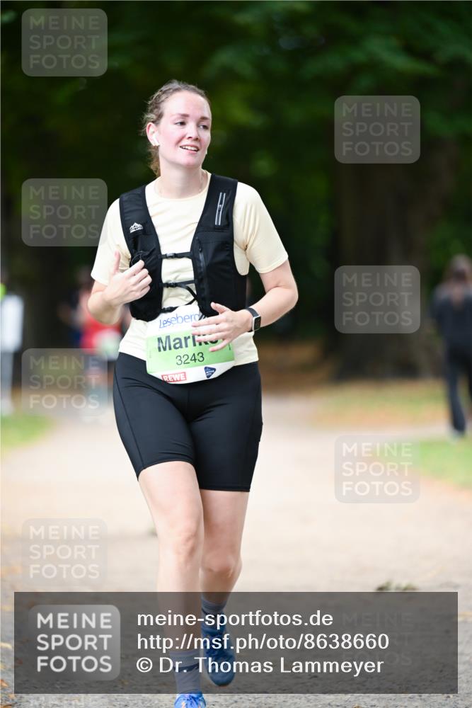 31.08.2025 - 21. Blankeneser Heldenlauf Dr. Thomas Lammeyer http://msf.ph/oto/8638660 31.08.2025 10:53:32 Laufen 3243 meine-sportfotos.de