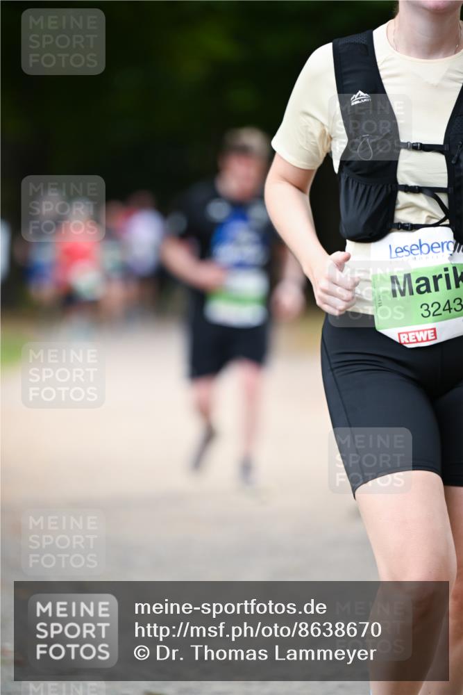 31.08.2025 - 21. Blankeneser Heldenlauf Dr. Thomas Lammeyer http://msf.ph/oto/8638670 31.08.2025 10:53:34 Laufen 3243 meine-sportfotos.de