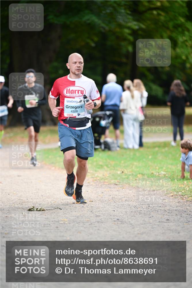 31.08.2025 - 21. Blankeneser Heldenlauf Dr. Thomas Lammeyer http://msf.ph/oto/8638691 31.08.2025 10:53:39 Laufen 1688, 4328 meine-sportfotos.de
