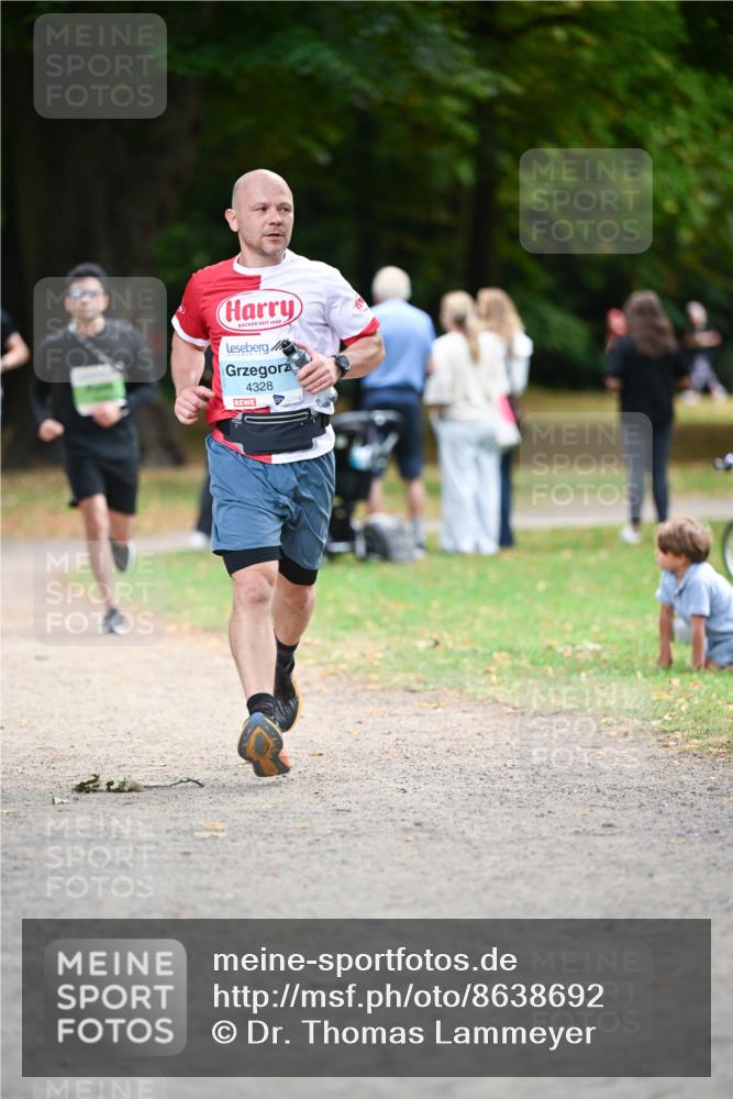 31.08.2025 - 21. Blankeneser Heldenlauf Dr. Thomas Lammeyer http://msf.ph/oto/8638692 31.08.2025 10:53:39 Laufen 1688, 4328 meine-sportfotos.de