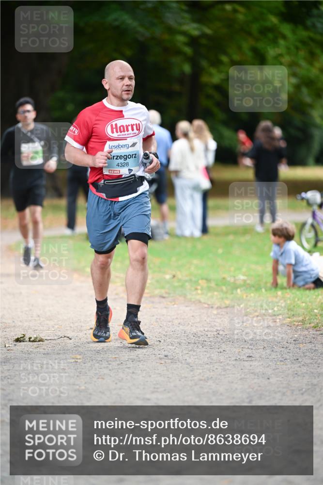 31.08.2025 - 21. Blankeneser Heldenlauf Dr. Thomas Lammeyer http://msf.ph/oto/8638694 31.08.2025 10:53:40 Laufen 1688, 4328 meine-sportfotos.de