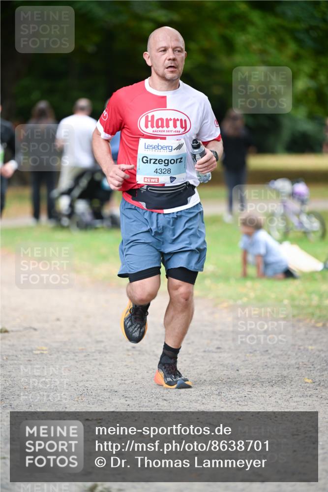 31.08.2025 - 21. Blankeneser Heldenlauf Dr. Thomas Lammeyer http://msf.ph/oto/8638701 31.08.2025 10:53:41 Laufen 1688, 4328 meine-sportfotos.de
