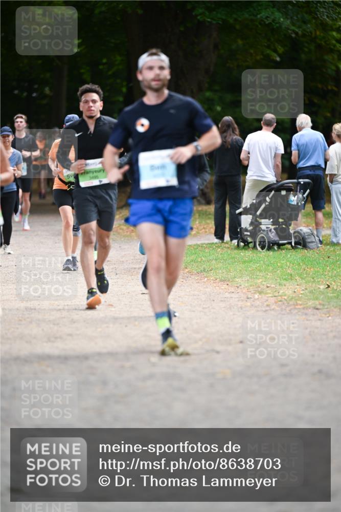 31.08.2025 - 21. Blankeneser Heldenlauf Dr. Thomas Lammeyer http://msf.ph/oto/8638703 31.08.2025 10:53:41 Laufen 3495 meine-sportfotos.de