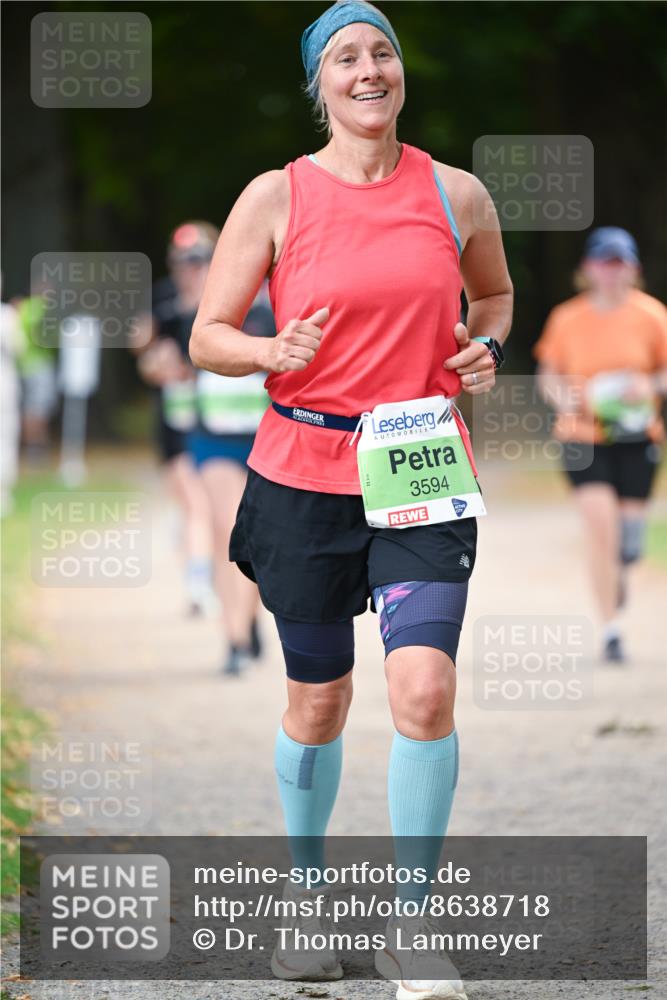 31.08.2025 - 21. Blankeneser Heldenlauf Dr. Thomas Lammeyer http://msf.ph/oto/8638718 31.08.2025 10:53:44 Laufen 3594 meine-sportfotos.de