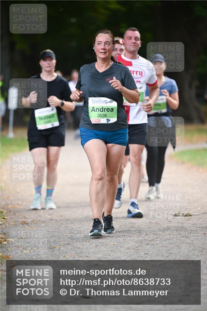 31.08.2025 - 21. Blankeneser Heldenlauf Dr. Thomas Lammeyer http://msf.ph/oto/8638733 31.08.2025 10:53:47 Laufen 3536 meine-sportfotos.de