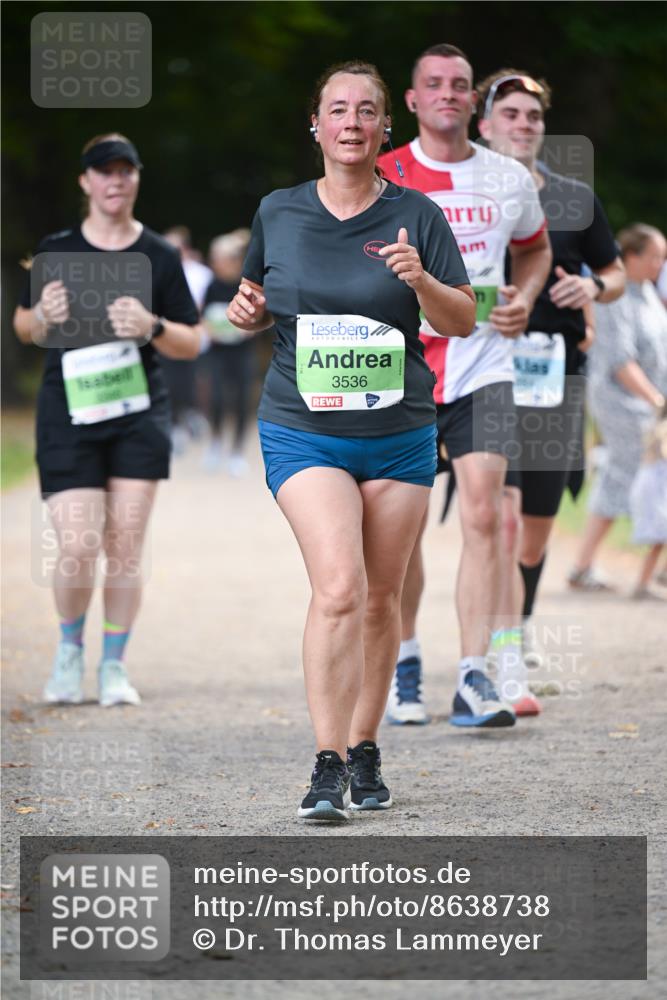 31.08.2025 - 21. Blankeneser Heldenlauf Dr. Thomas Lammeyer http://msf.ph/oto/8638738 31.08.2025 10:53:48 Laufen 3536 meine-sportfotos.de