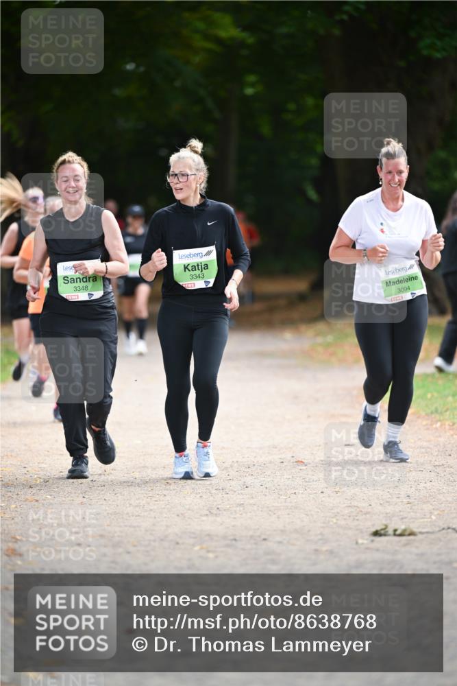 31.08.2025 - 21. Blankeneser Heldenlauf Dr. Thomas Lammeyer http://msf.ph/oto/8638768 31.08.2025 10:53:55 Laufen 3348, 3343, 3094 meine-sportfotos.de