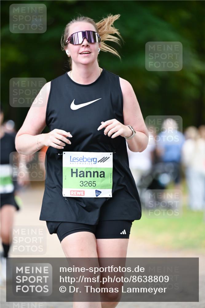 31.08.2025 - 21. Blankeneser Heldenlauf Dr. Thomas Lammeyer http://msf.ph/oto/8638809 31.08.2025 10:54:05 Laufen 3265 meine-sportfotos.de