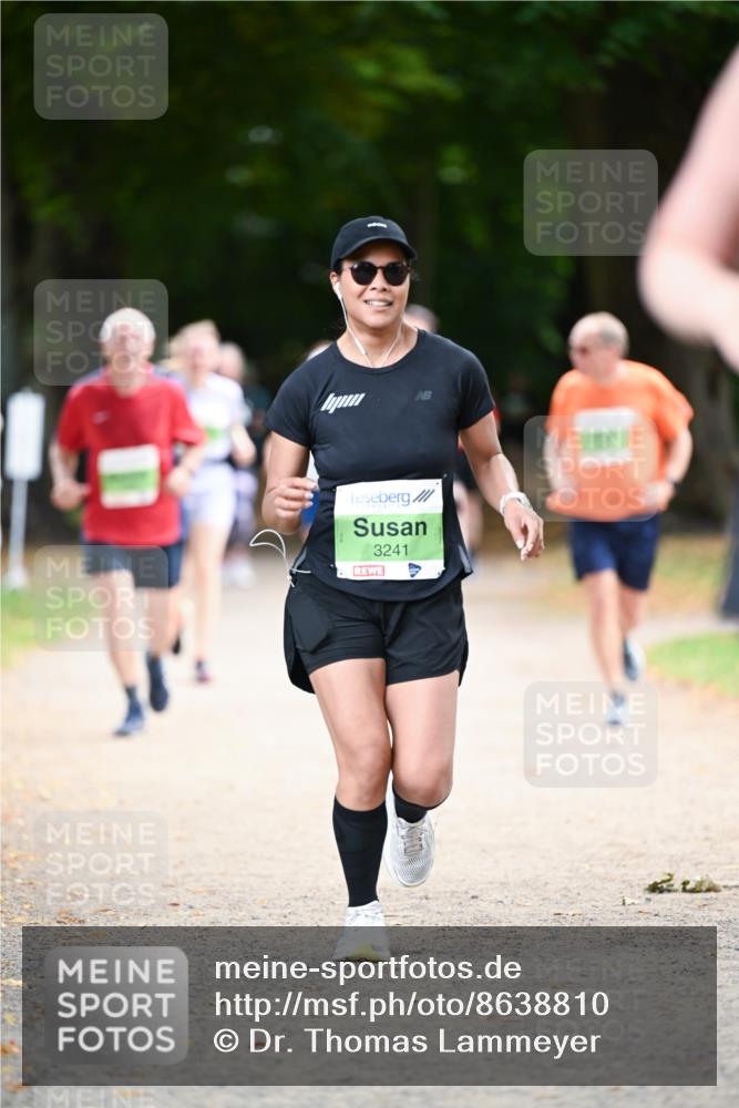 31.08.2025 - 21. Blankeneser Heldenlauf Dr. Thomas Lammeyer http://msf.ph/oto/8638810 31.08.2025 10:54:06 Laufen 3241 meine-sportfotos.de