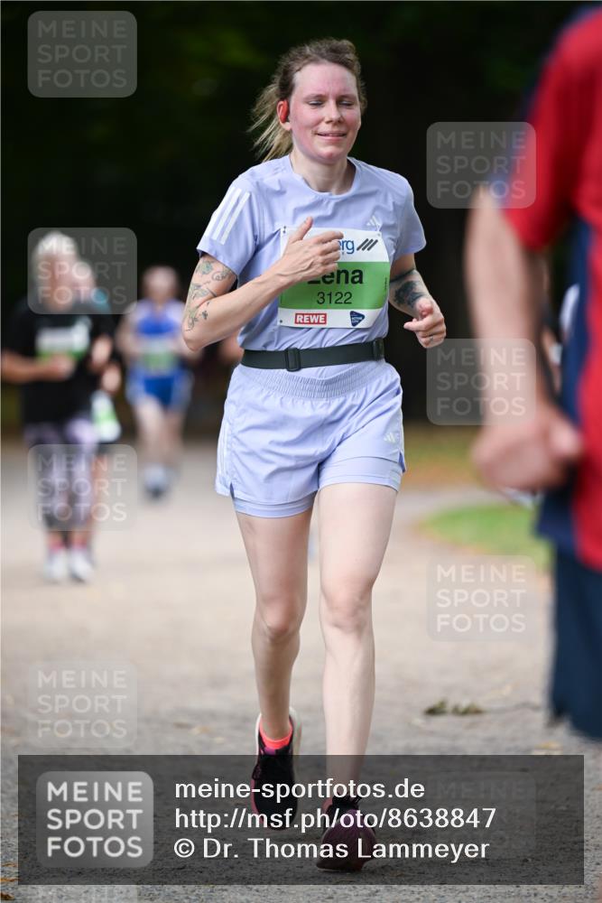 31.08.2025 - 21. Blankeneser Heldenlauf Dr. Thomas Lammeyer http://msf.ph/oto/8638847 31.08.2025 10:54:13 Laufen 3122 meine-sportfotos.de