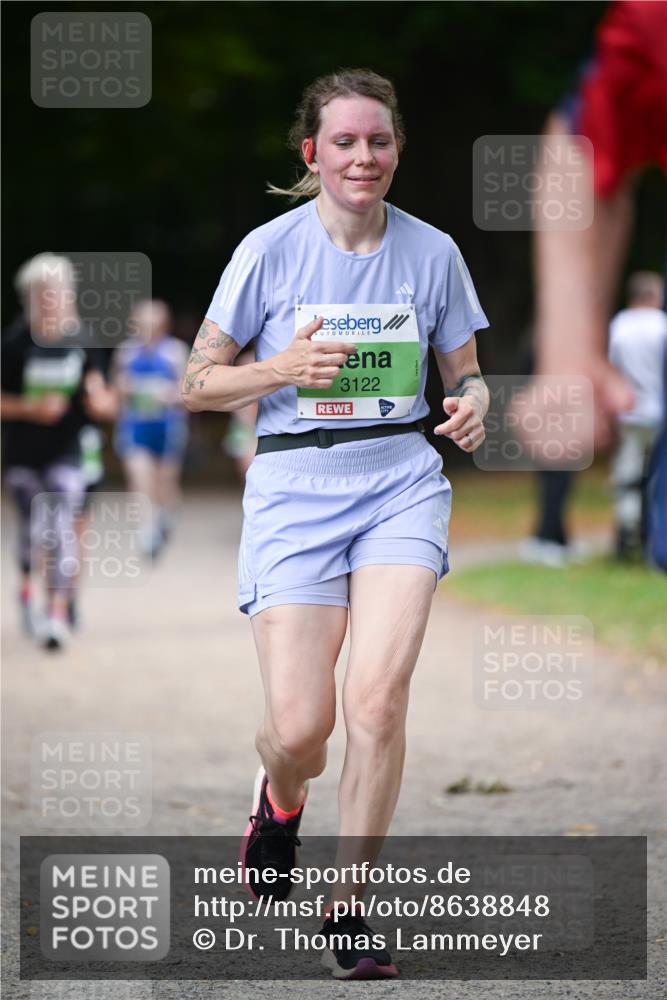 31.08.2025 - 21. Blankeneser Heldenlauf Dr. Thomas Lammeyer http://msf.ph/oto/8638848 31.08.2025 10:54:13 Laufen 3122 meine-sportfotos.de