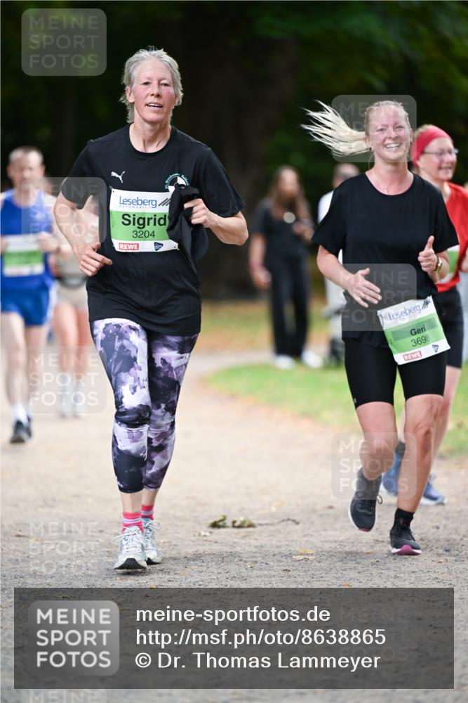 31.08.2025 - 21. Blankeneser Heldenlauf Dr. Thomas Lammeyer http://msf.ph/oto/8638865 31.08.2025 10:54:18 Laufen 3204, 4449, 3698 meine-sportfotos.de