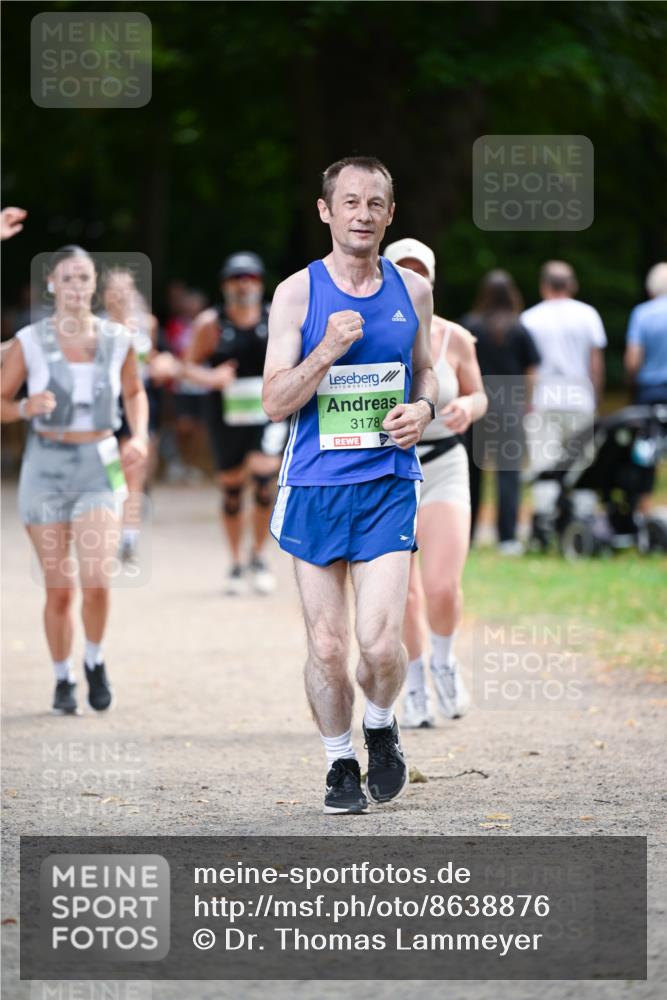 31.08.2025 - 21. Blankeneser Heldenlauf Dr. Thomas Lammeyer http://msf.ph/oto/8638876 31.08.2025 10:54:21 Laufen 3178 meine-sportfotos.de