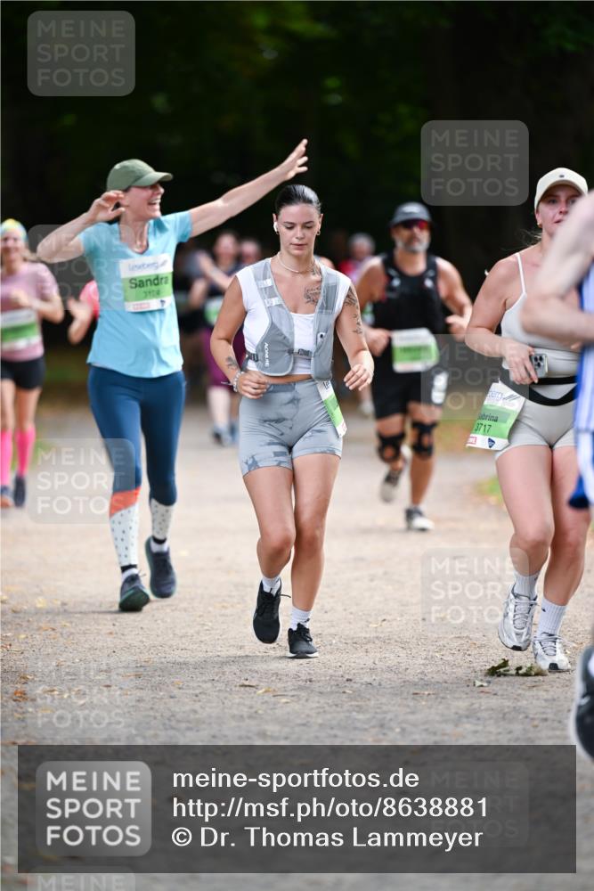 31.08.2025 - 21. Blankeneser Heldenlauf Dr. Thomas Lammeyer http://msf.ph/oto/8638881 31.08.2025 10:54:22 Laufen 3904, 3717 meine-sportfotos.de