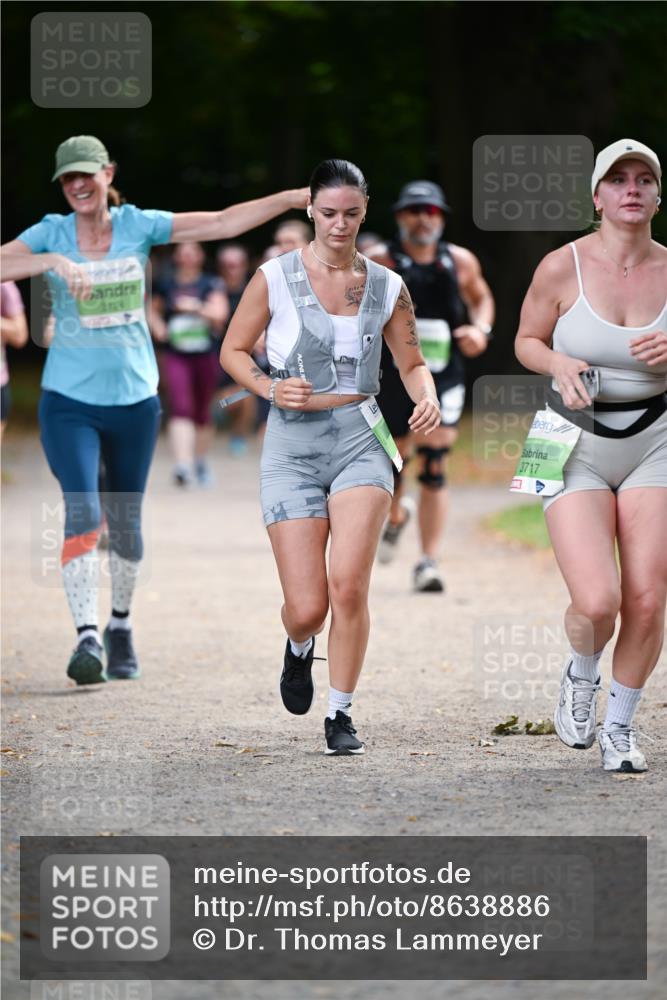 31.08.2025 - 21. Blankeneser Heldenlauf Dr. Thomas Lammeyer http://msf.ph/oto/8638886 31.08.2025 10:54:23 Laufen 3124, 3717 meine-sportfotos.de